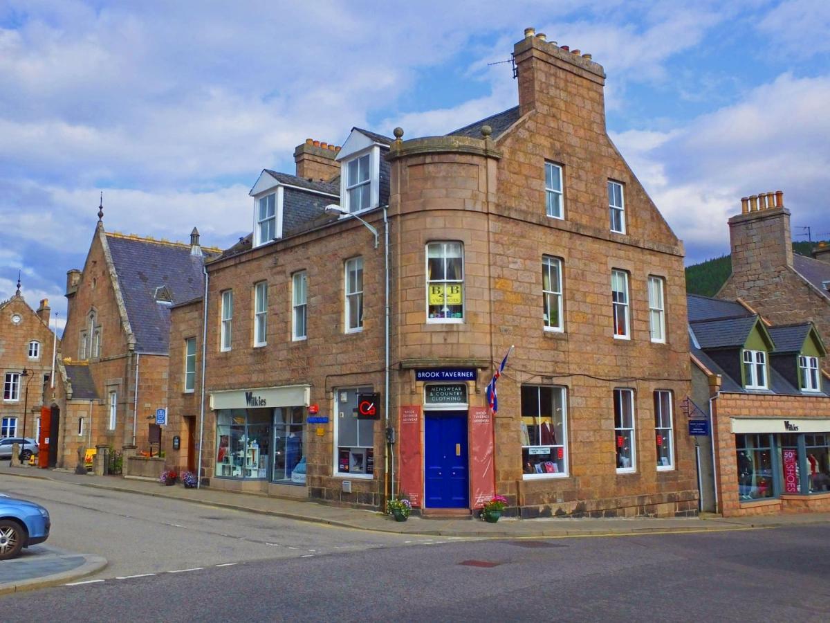 The Gordon Guest House Ballater Exterior photo